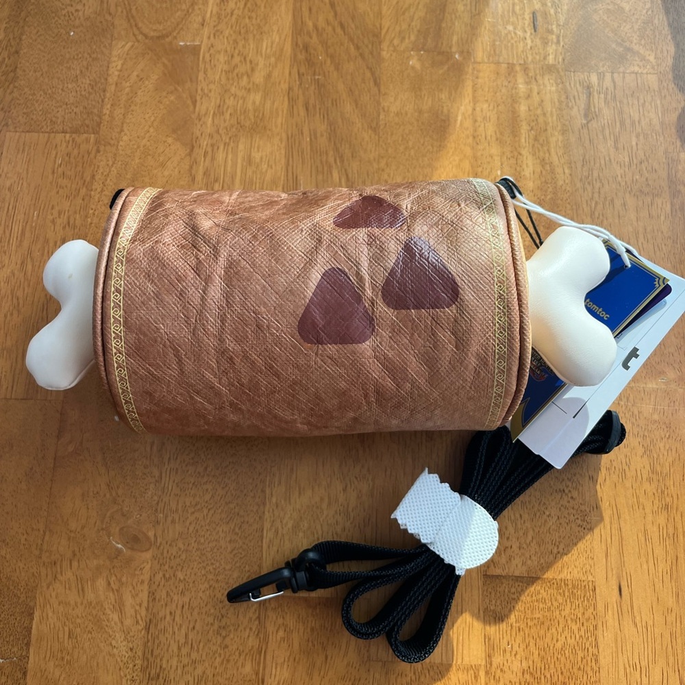 TomToc MonsterHunter Steak Daily Sling Bag